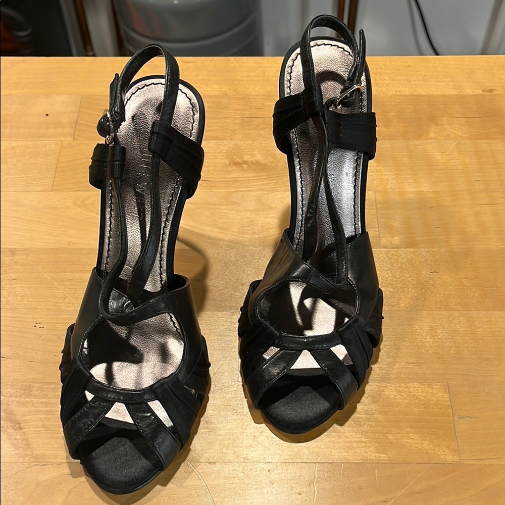 Elegant Black Women's Sandals